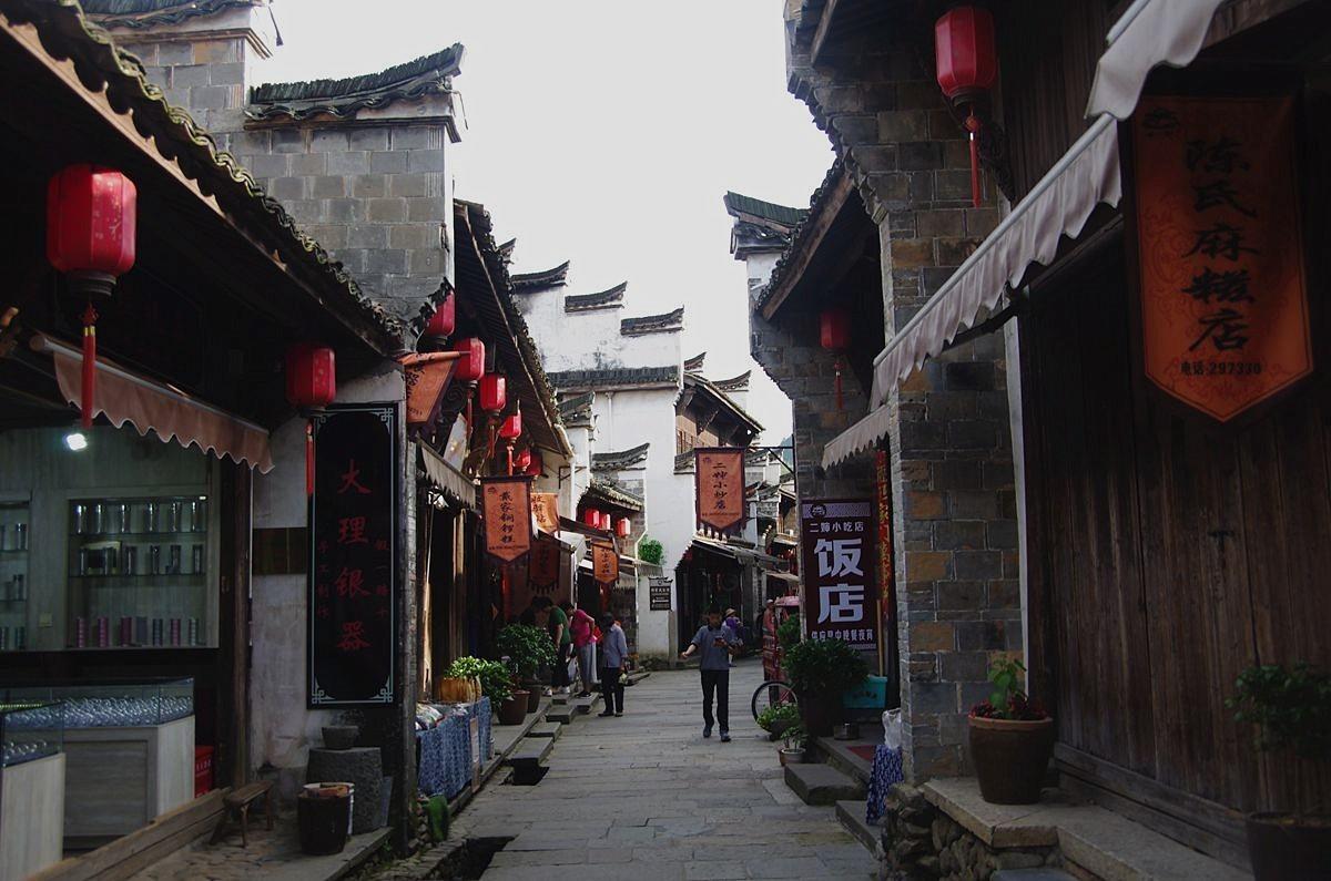 郑州市政协原副主席王东亮：错把自己当成了商人